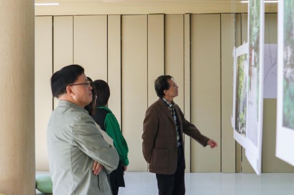 FE23377A-3528-44C7-9889-5A143C867C05